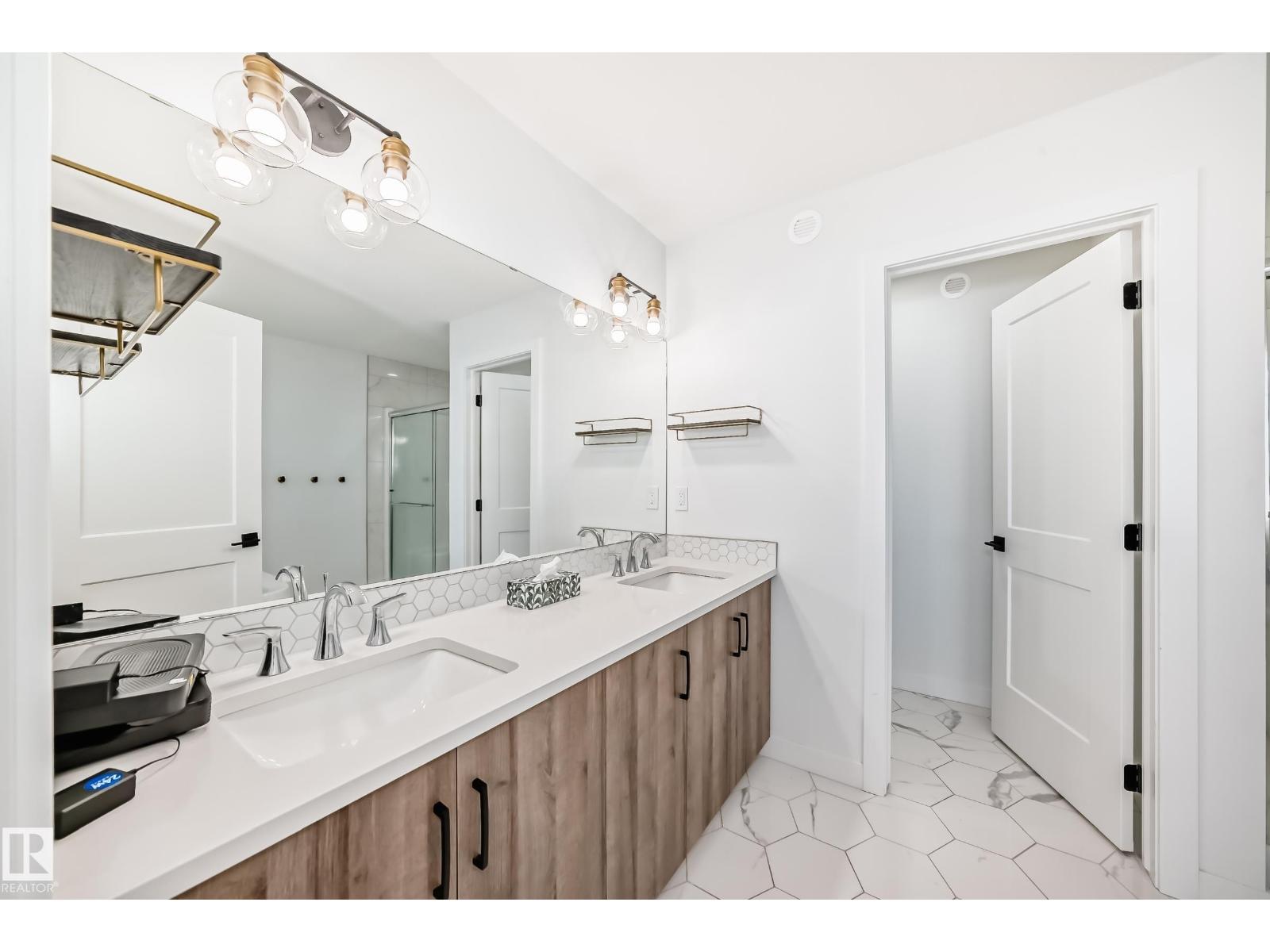 9219 183 Av Nw, Edmonton, Alberta  T5Z 0S6 - Photo 28 - E4469464