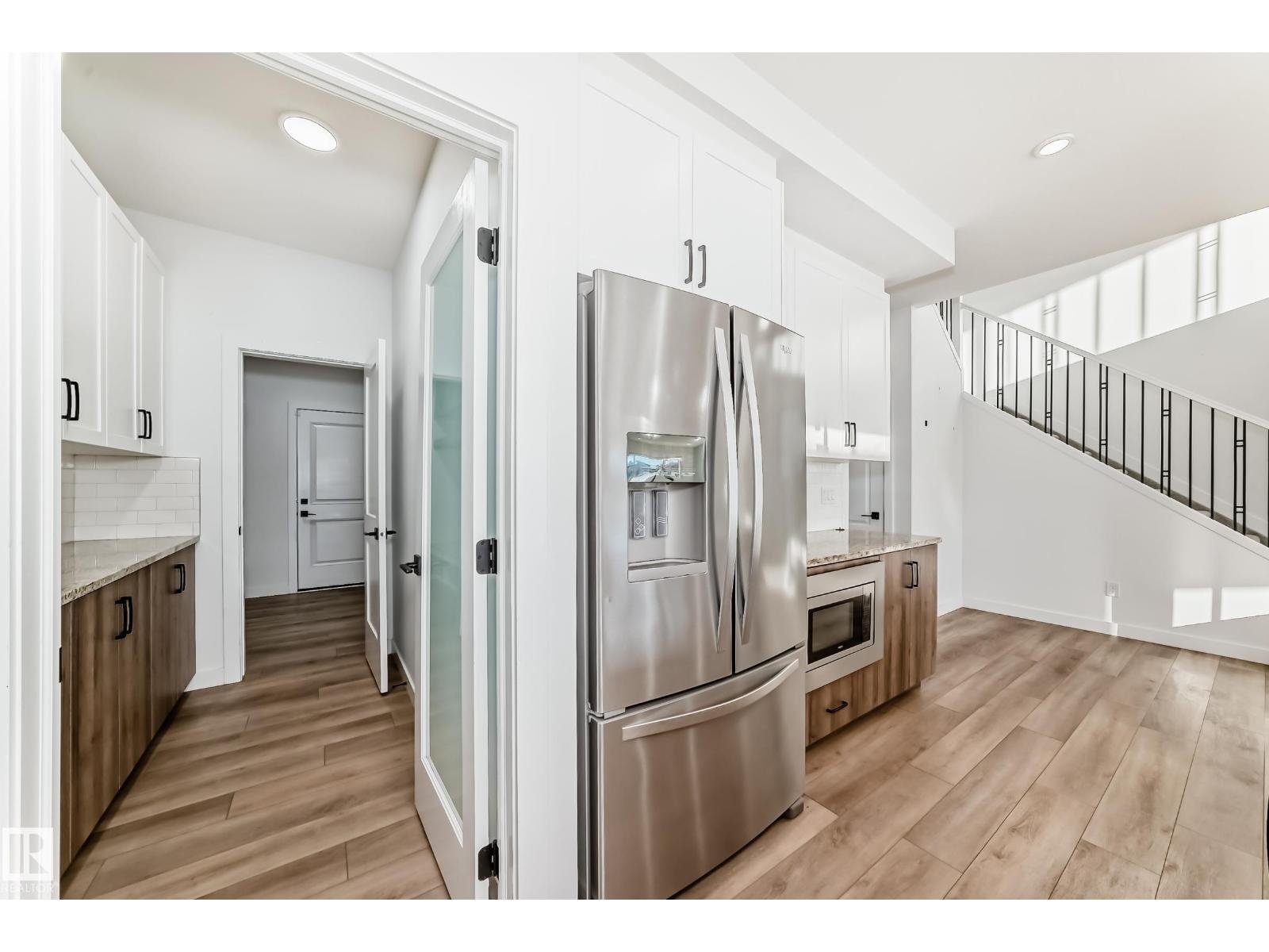 9219 183 Av Nw, Edmonton, Alberta  T5Z 0S6 - Photo 8 - E4469464