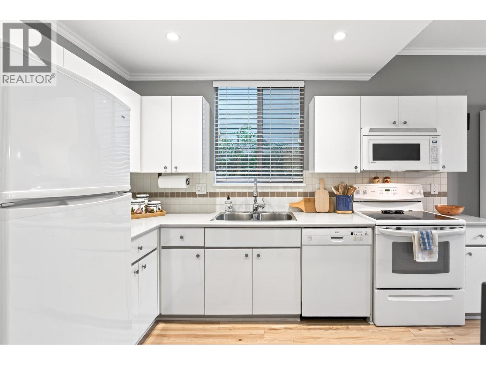 33 1207 Confederation Drive, Port Coquitlam, British Columbia  V3C 6B8 - Photo 9 - R3077270