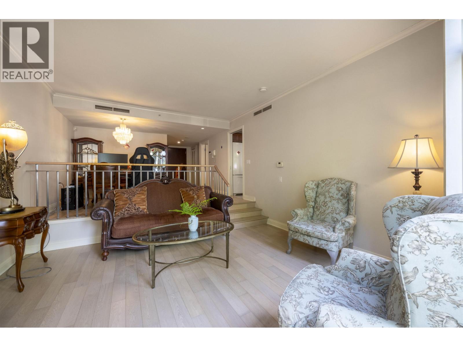 205 638 W 45th Avenue, Vancouver, British Columbia  V5Z 4R8 - Photo 4 - R3077573