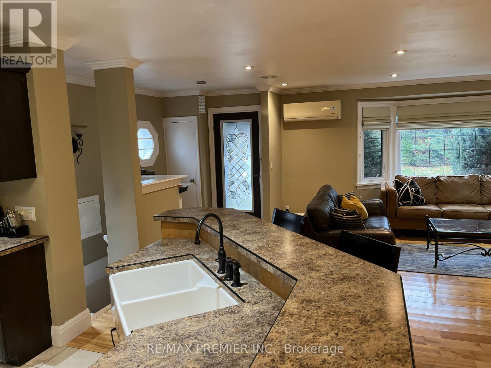 115 Raglan Street, Newmarket, Ontario  L3Y 4B2 - Photo 23 - N12677534