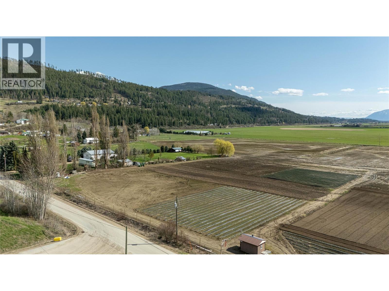 Wynndel Other for sale:    (Listed 2026-01-17)