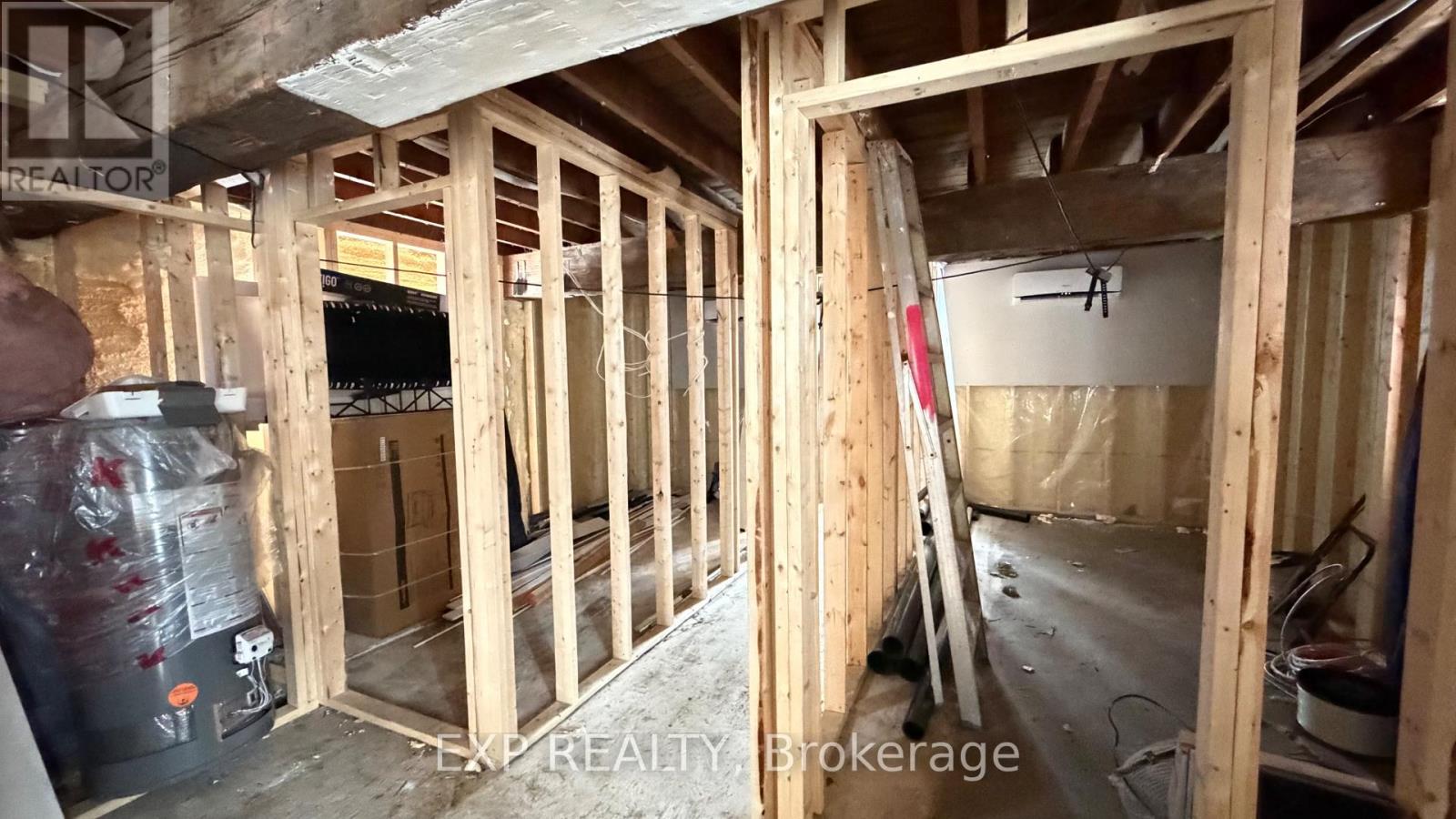 33a Murney Street, Belleville, Ontario  K8P 3N5 - Photo 4 - X12678672