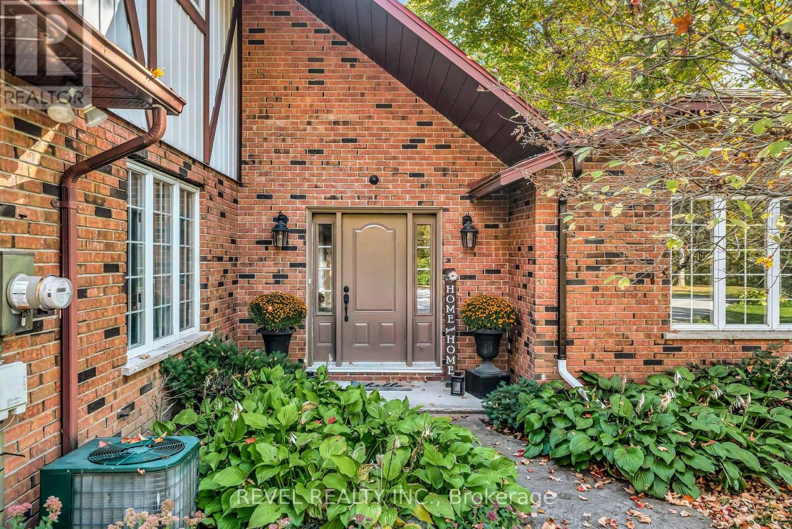 149 Lakebreeze Road, Kawartha Lakes, Ontario  K0M 1N0 - Photo 7 - X12678696