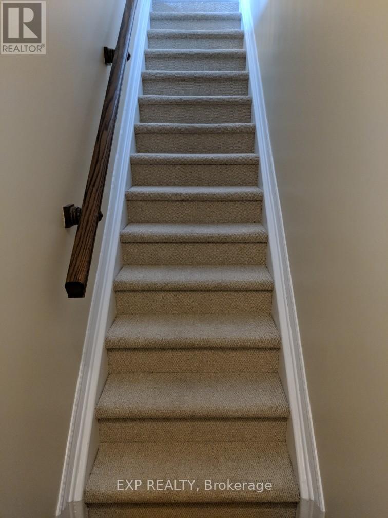 38 - 780 Lakeridge Drive, Ottawa, Ontario  K4A 0N3 - Photo 2 - X12678668