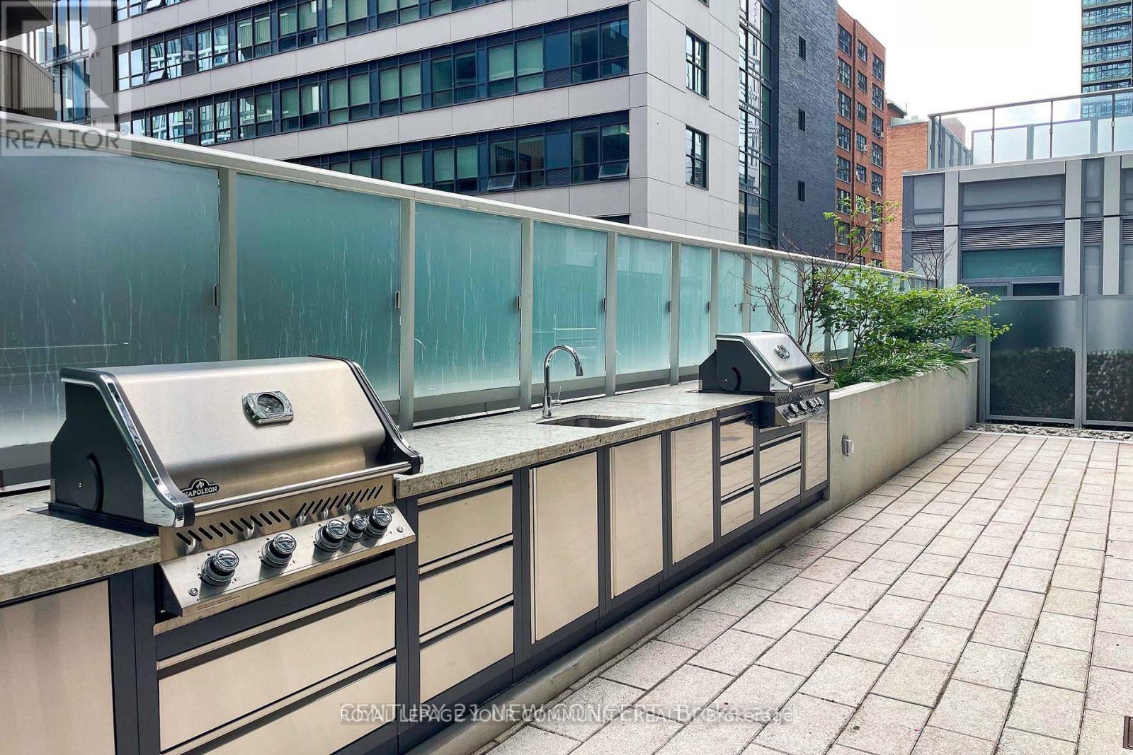 2506 - 77 Mutual Street, Toronto, Ontario  M5B 0B9 - Photo 15 - C12671654