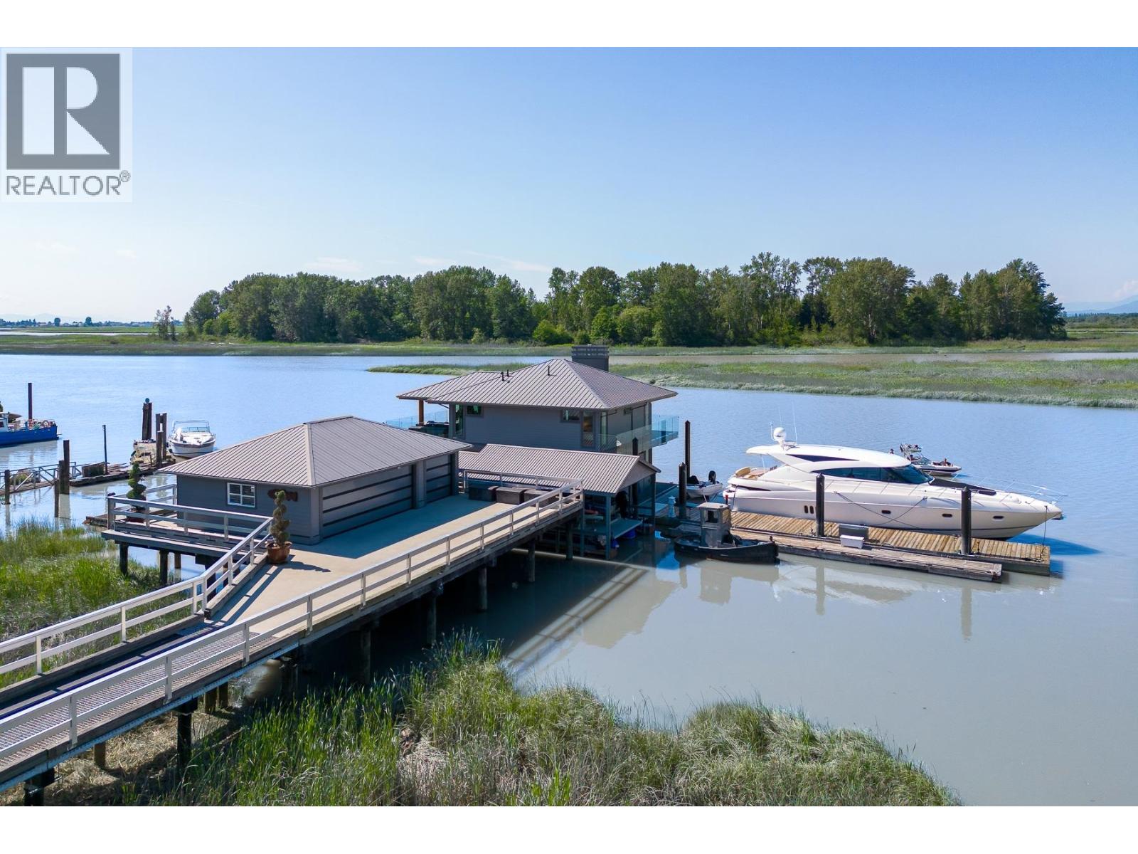 4379 W RIVER ROAD, Delta, British Columbia