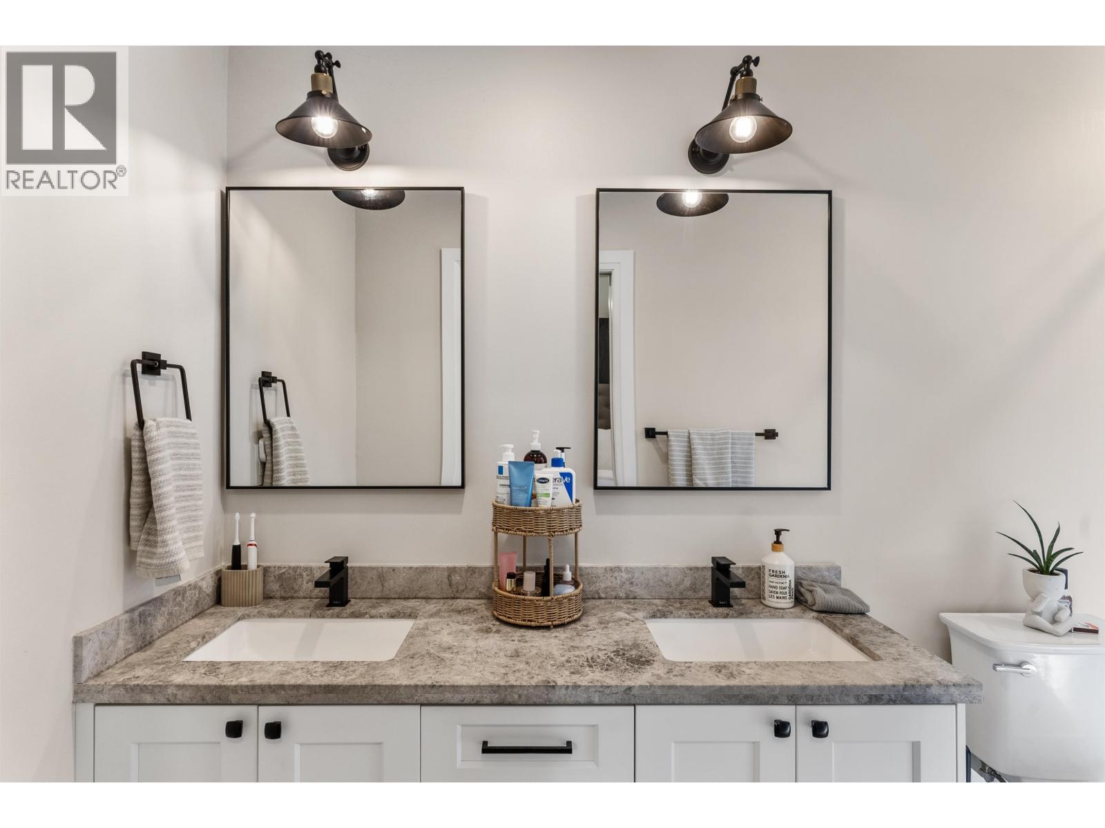 4876 4th Avenue, Delta, British Columbia  V4M 1G4 - Photo 16 - R3077626