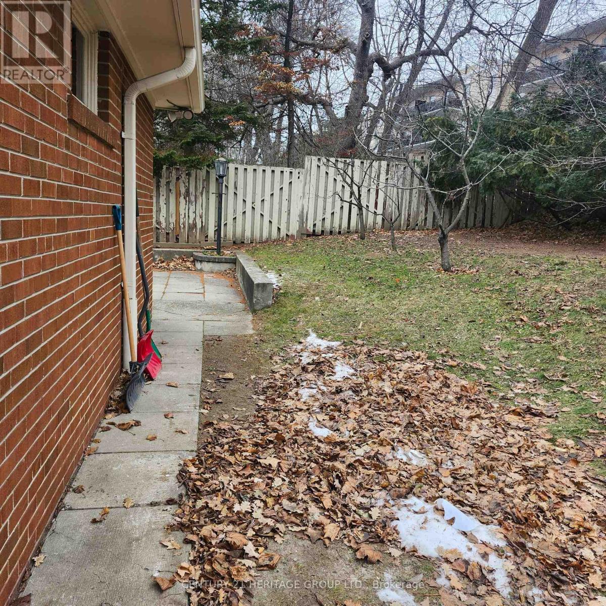 Lower - 223 Old Yonge Street, Toronto, Ontario  M2P 1R5 - Photo 12 - C12678676