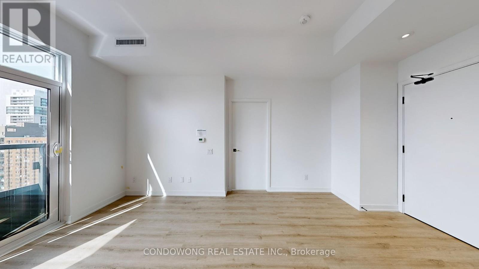 2505 - 319 Jarvis Street, Toronto, Ontario  M5B 0C8 - Photo 9 - C12678680