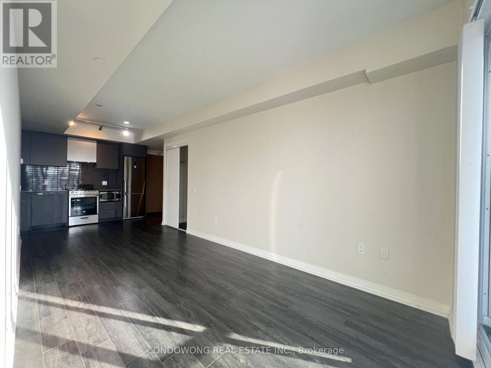 2210 - 251 Jarvis Street, Toronto, Ontario  M5B 0C3 - Photo 5 - C12678682