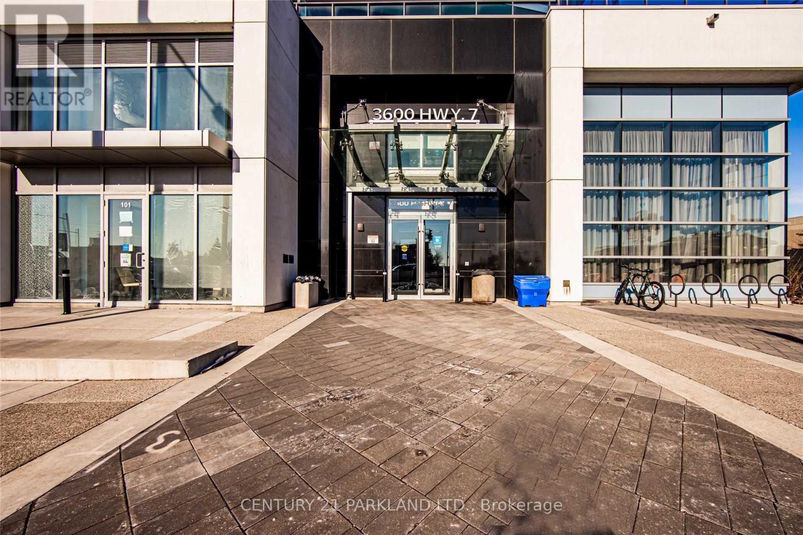 705 - 3600 Highway 7 Road W, Vaughan, Ontario  L4L 0G7 - Photo 1 - N12678656