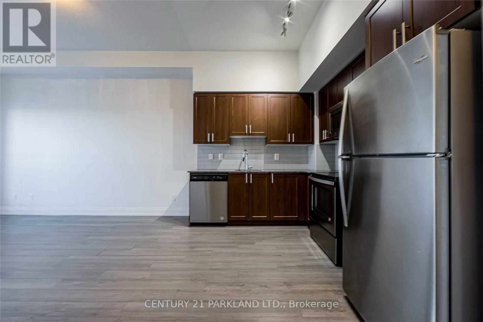 705 - 3600 Highway 7 Road W, Vaughan, Ontario  L4L 0G7 - Photo 9 - N12678656