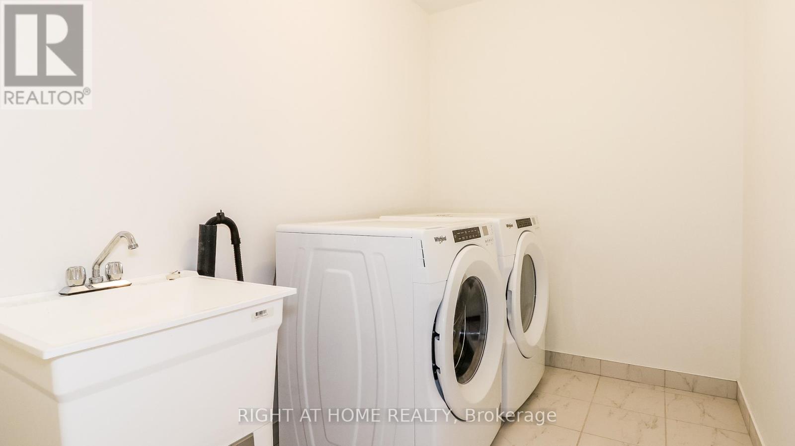 1691 Corsal Court, Innisfil, Ontario  L9S 0P8 - Photo 10 - N12678658