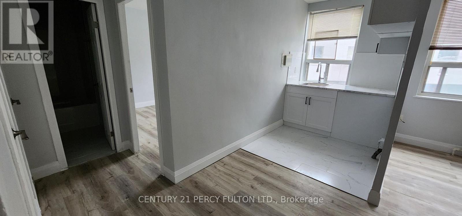 215 - 2275 Weston Road, Toronto, Ontario  M9N 1Y3 - Photo 2 - W12678684