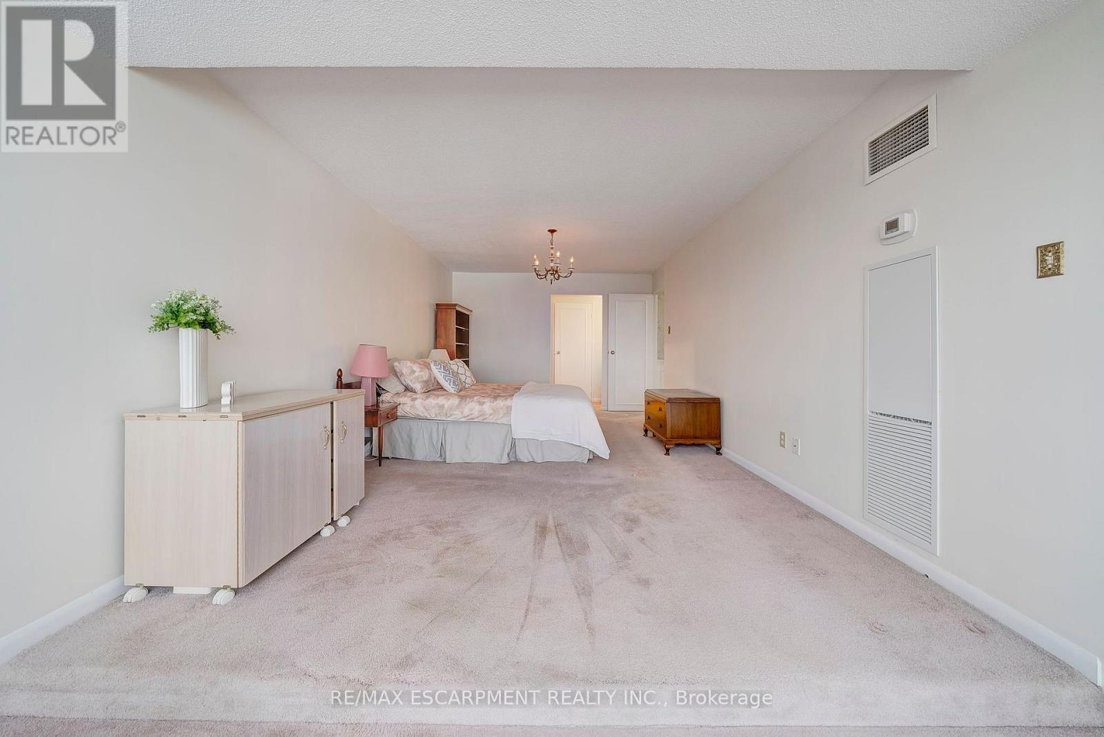 1104 - 2185 Marine Drive, Oakville (Br Bronte), Ontario  L6L 5L6 - Photo 20 - W12678686