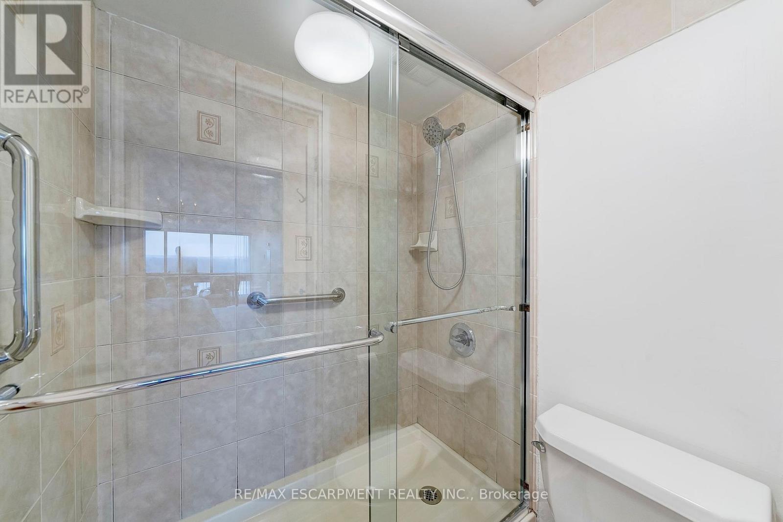 1104 - 2185 Marine Drive, Oakville (Br Bronte), Ontario  L6L 5L6 - Photo 23 - W12678686