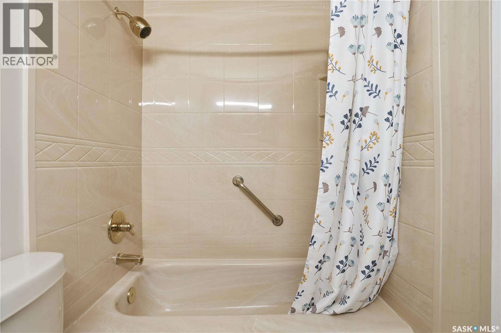 219 Sunset Drive, Regina, Saskatchewan  S4S 2S2 - Photo 34 - SK026224