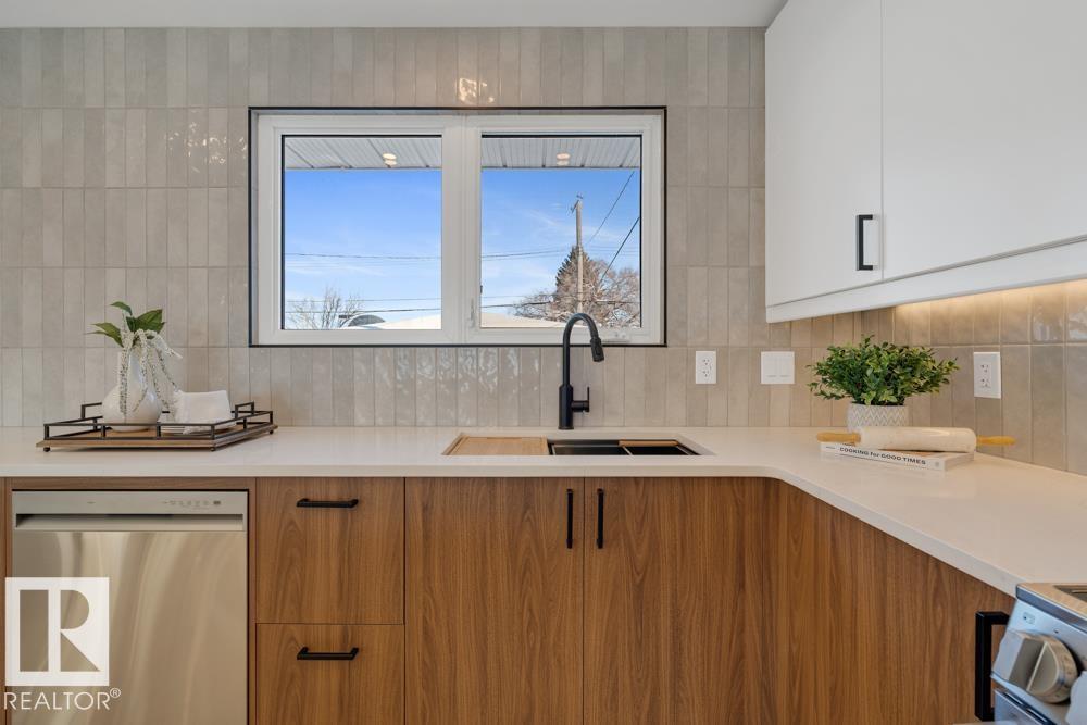 6408 88 Av Nw, Edmonton, Alberta  T6B 0M2 - Photo 10 - E4469471