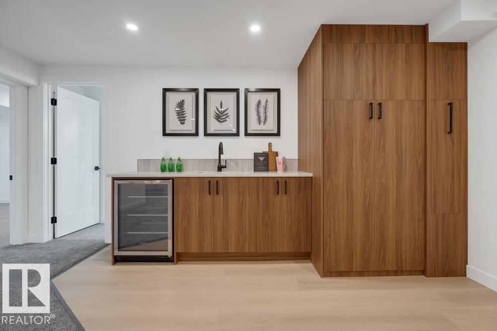 6408 88 Av Nw, Edmonton, Alberta  T6B 0M2 - Photo 31 - E4469471