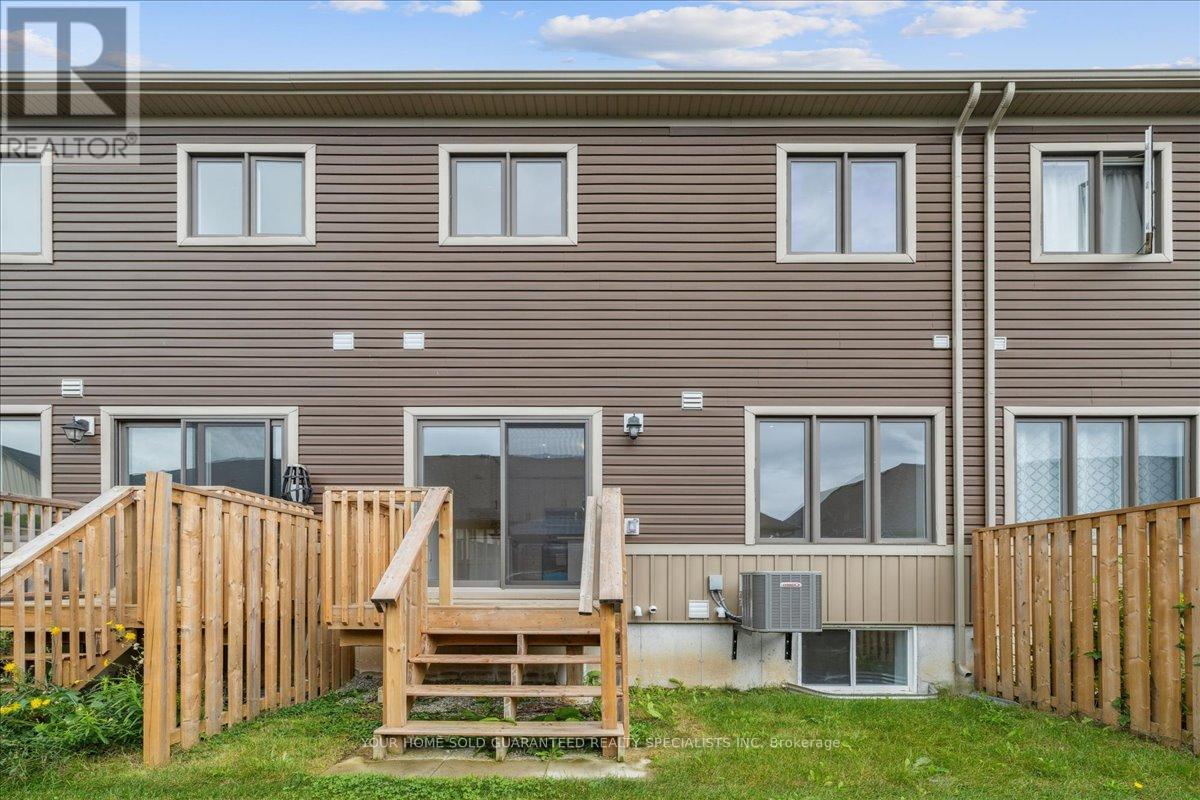 64 Cosmopolitan Common, St. Catharines, Ontario  L2M 0B8 - Photo 18 - X12678652