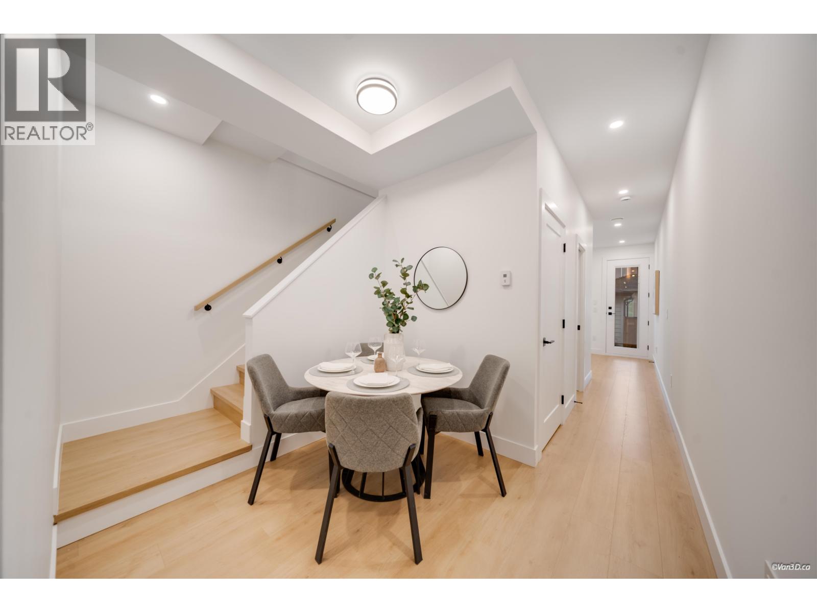 5956 Hardwick Street, Burnaby, British Columbia  V5G 1R6 - Photo 5 - R3076786