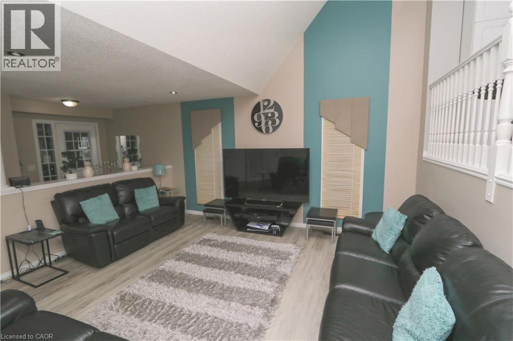 15 Gees Way, Cambridge, Ontario  N3C 4M5 - Photo 4 - 40796435