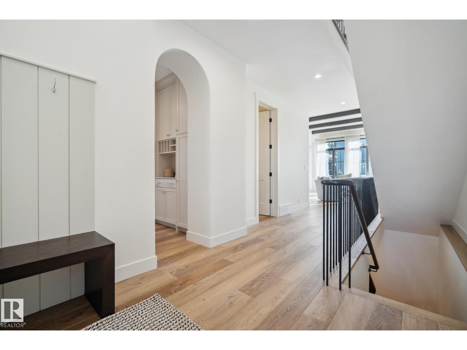 10 Newbury Ci, Sherwood Park, Alberta  T8B 0C4 - Photo 2 - E4469472