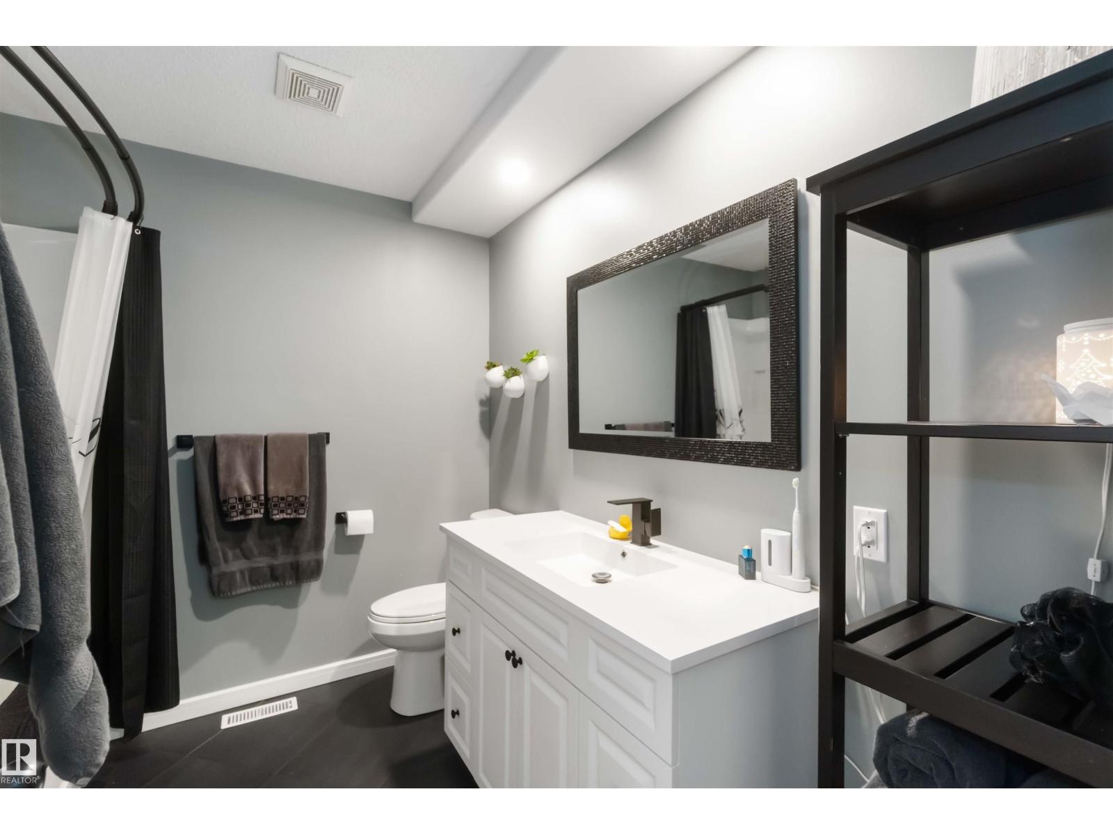 #121 27019 Twp Road 514, Rural Parkland County, Alberta  T7Y 1G6 - Photo 22 - E4466659