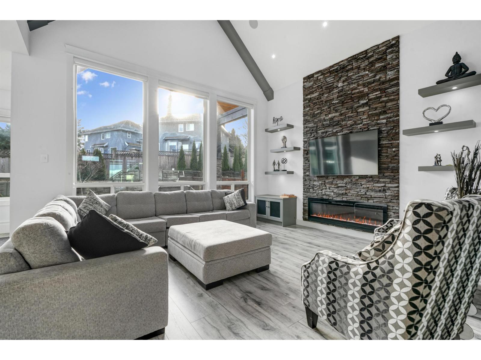 14932 35a Avenue, Surrey, British Columbia  V3Z 0Y7 - Photo 11 - R3077627