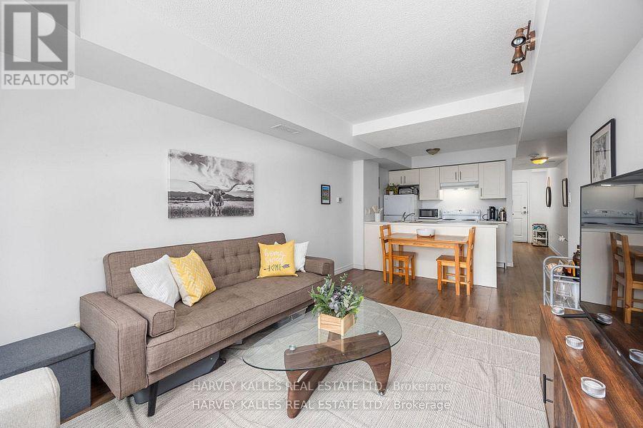 212 - 15 Maplewood Avenue, Toronto, Ontario  M6C 4B4 - Photo 7 - C12678678