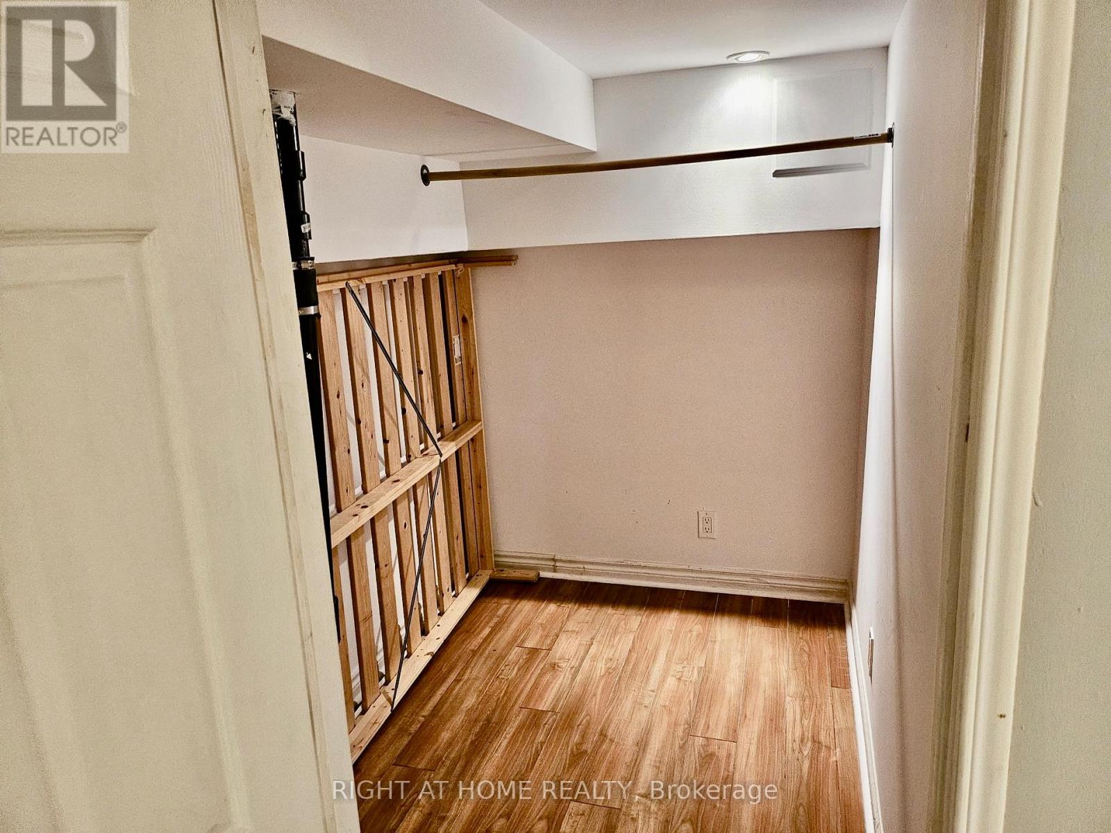 3366 Covent Crescent, Mississauga, Ontario  L5M 7K6 - Photo 11 - W12678730