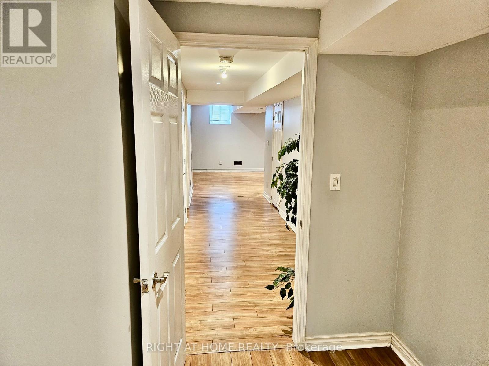 3366 Covent Crescent, Mississauga, Ontario  L5M 7K6 - Photo 17 - W12678730