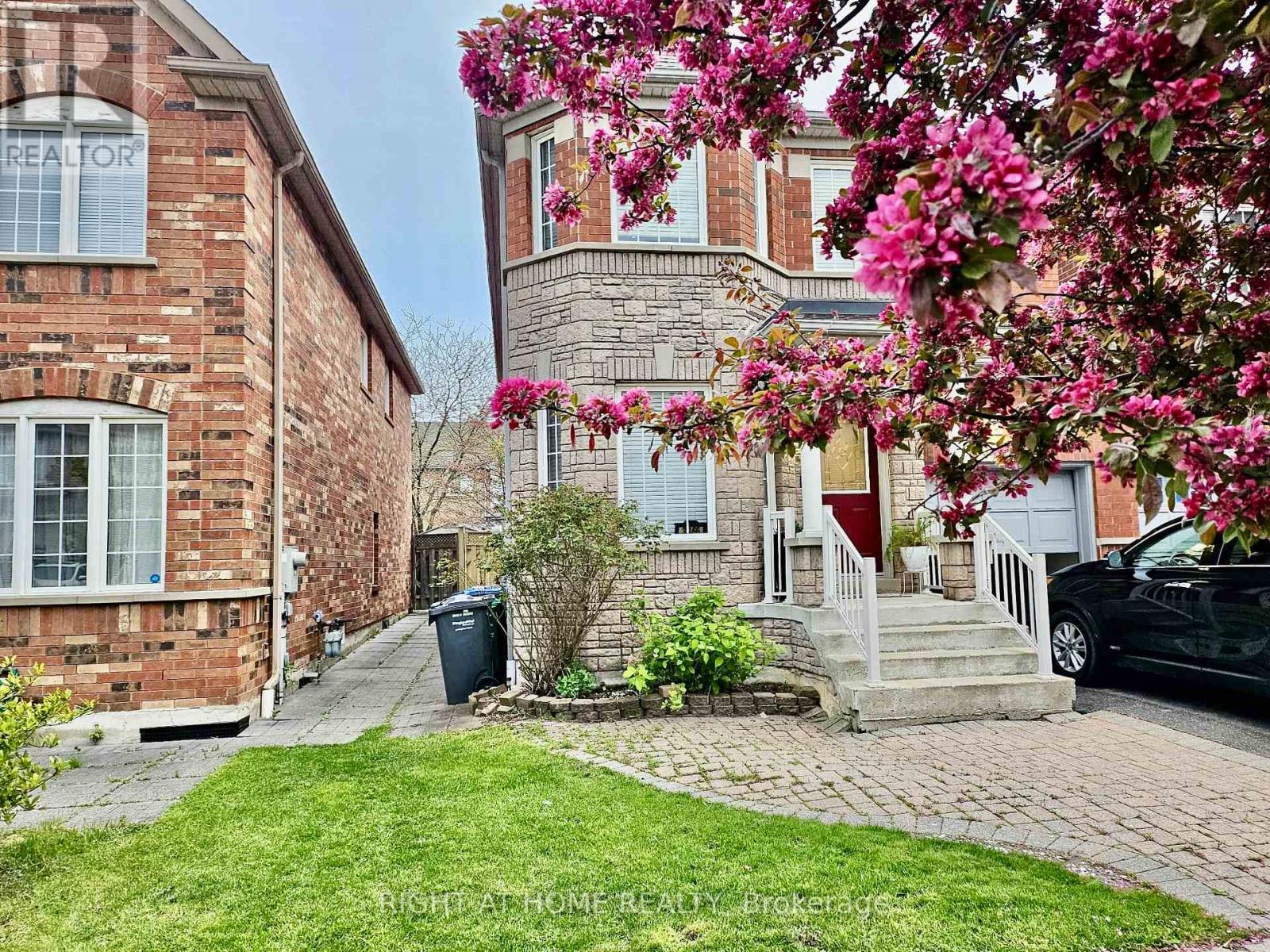 3366 Covent Crescent, Mississauga, Ontario  L5M 7K6 - Photo 18 - W12678730