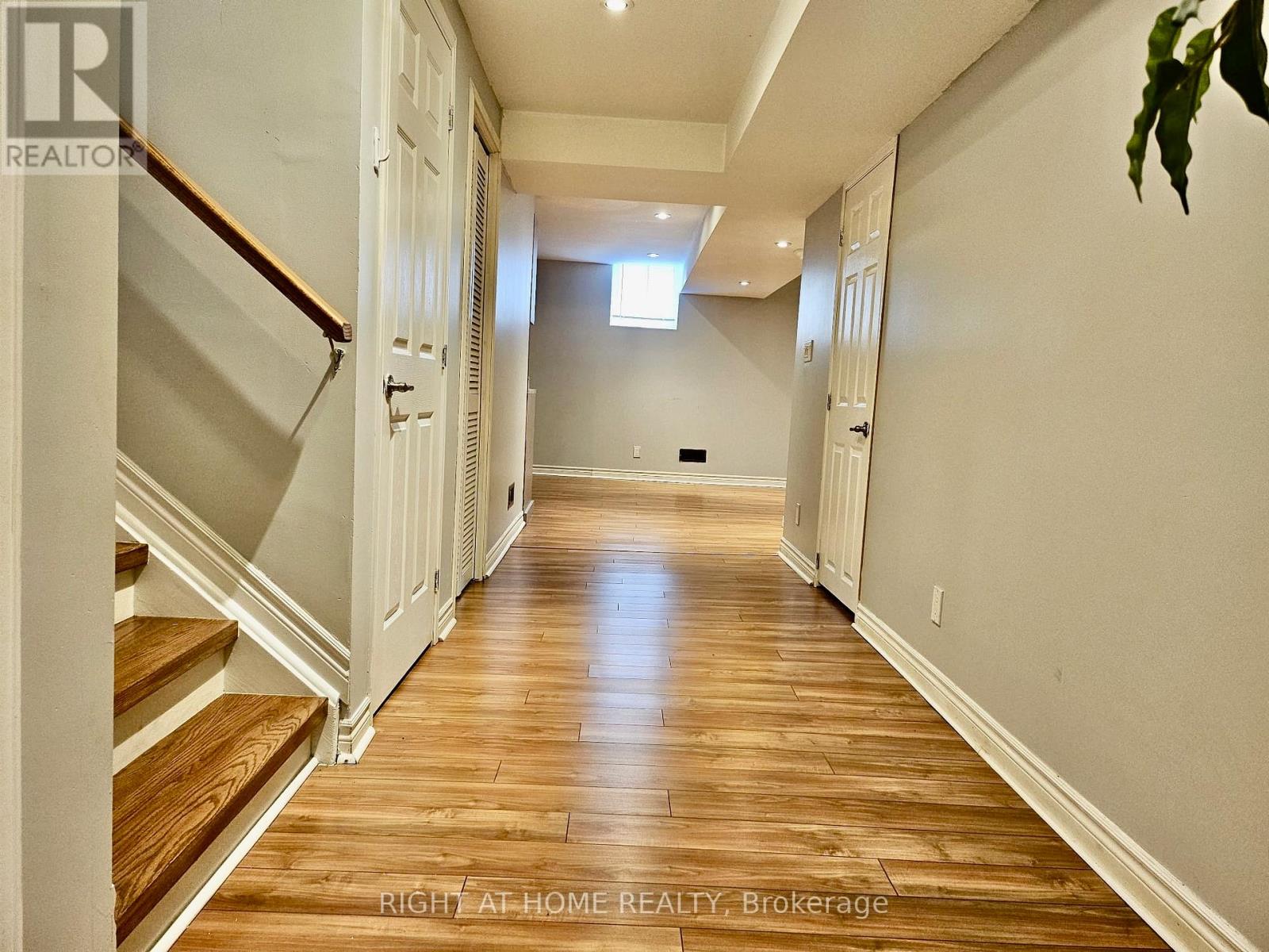 3366 Covent Crescent, Mississauga, Ontario  L5M 7K6 - Photo 6 - W12678730