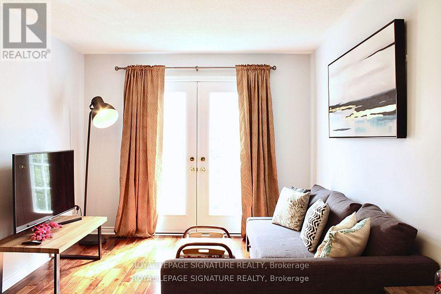 40 - 1591 South Parade Court, Mississauga, Ontario  L5M 6G1 - Photo 5 - W12678744