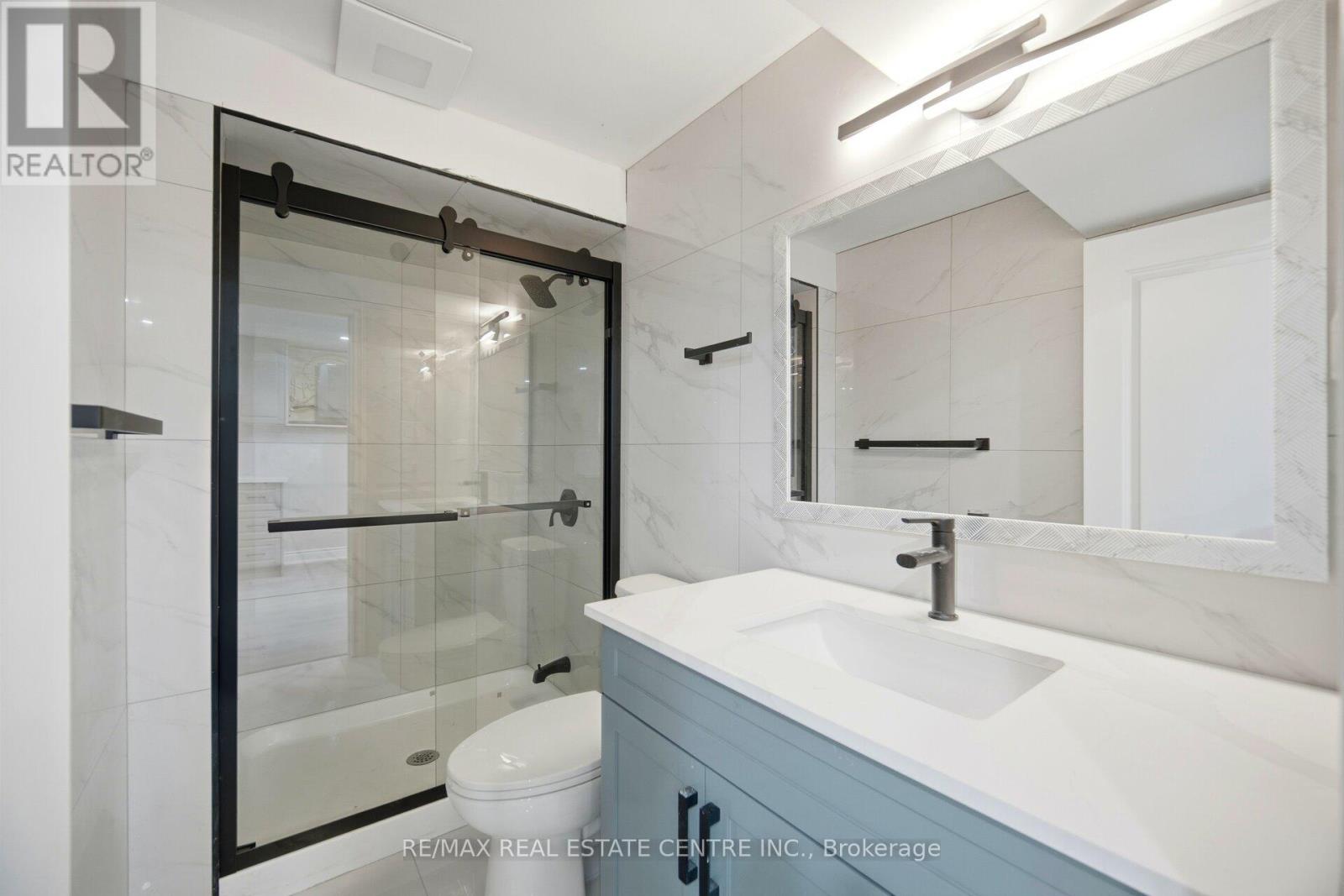 Basement Only - 830 Embassy Avenue, Mississauga, Ontario  L5J 2Y2 - Photo 14 - W12678782