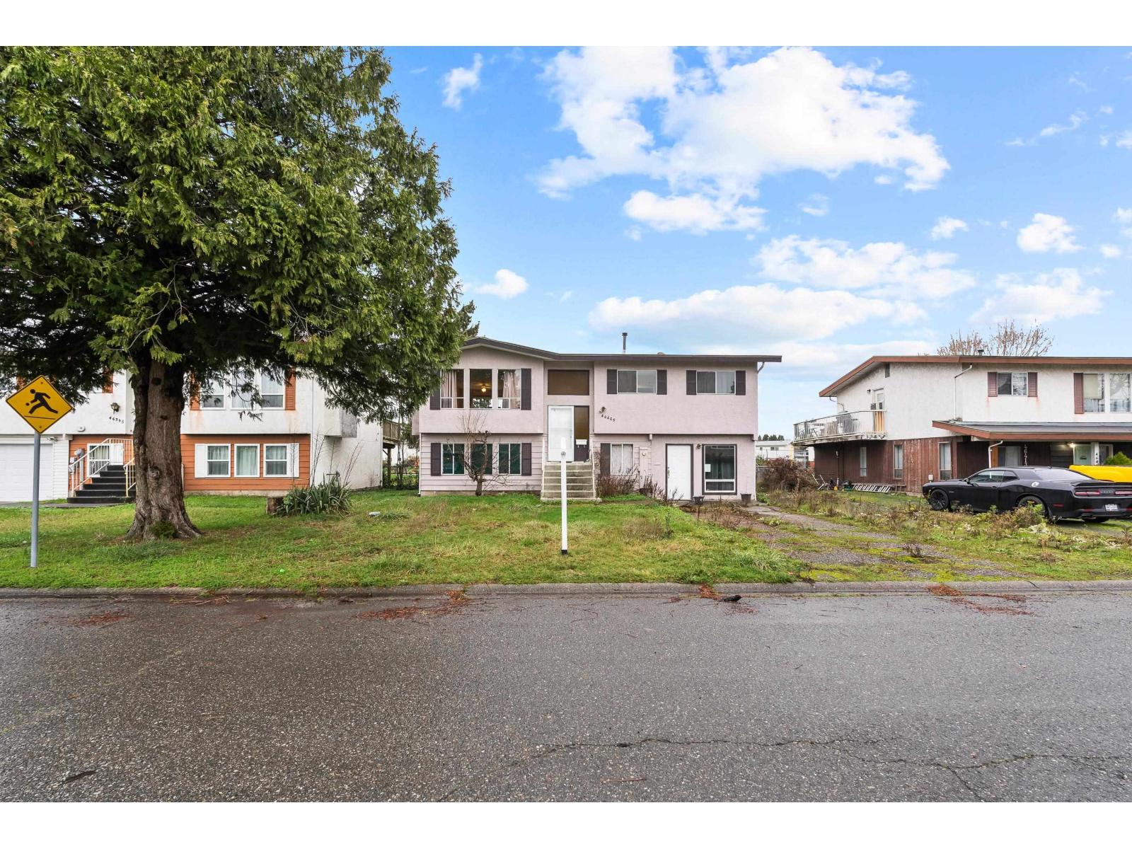 46405 Dinah Avenue, Chilliwack Proper South, Chilliwack, British Columbia  V2P 7E2 - Photo 2 - R3076595