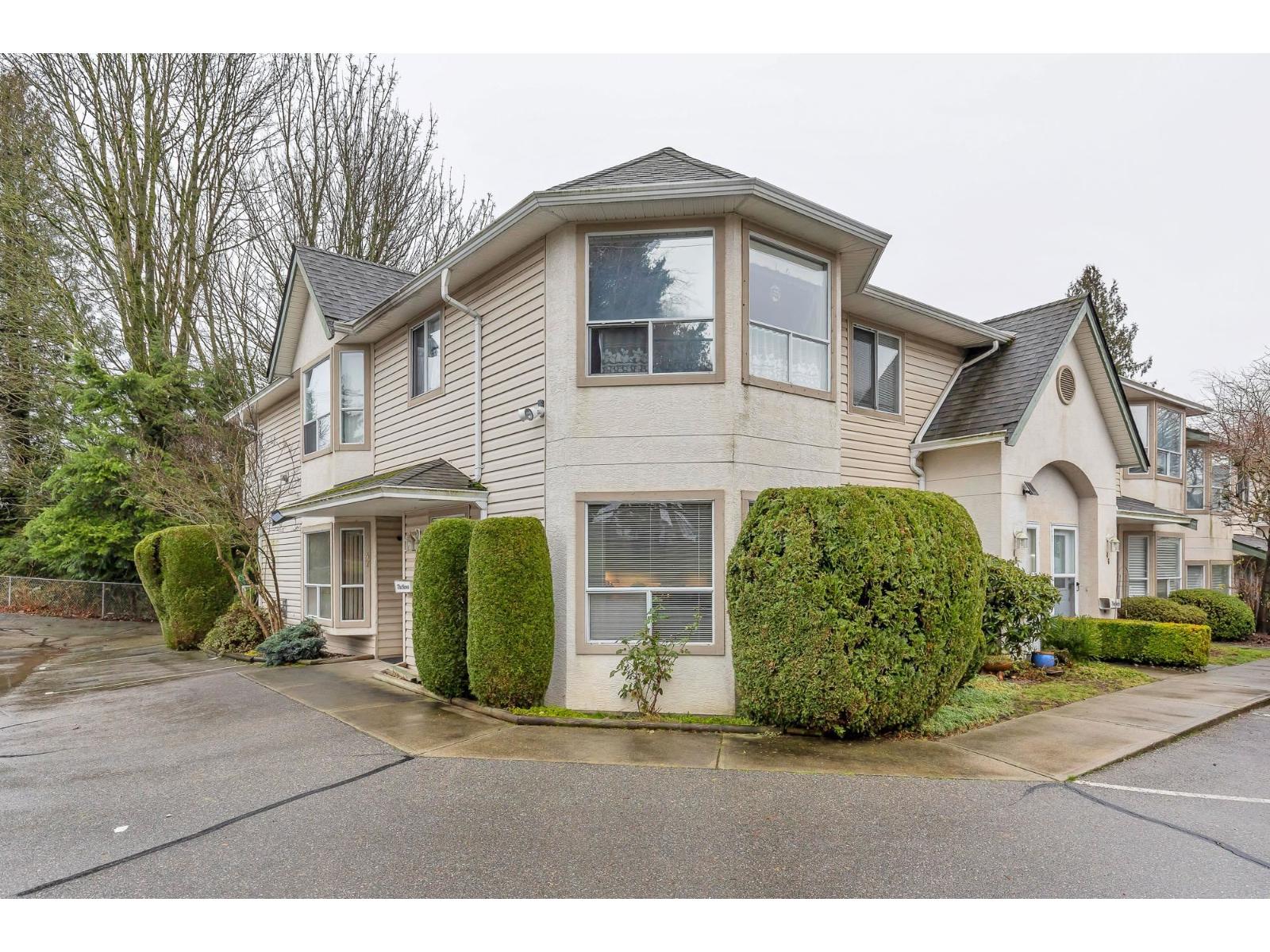 47 3380 Gladwin Road, Abbotsford, British Columbia  V2S 6W8 - Photo 2 - R3077153