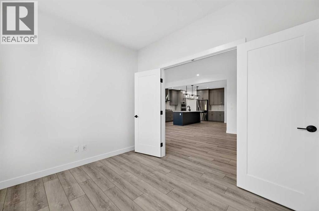 29 Rowmont Common Nw, Calgary, Alberta  T3L 0L4 - Photo 15 - A2277545