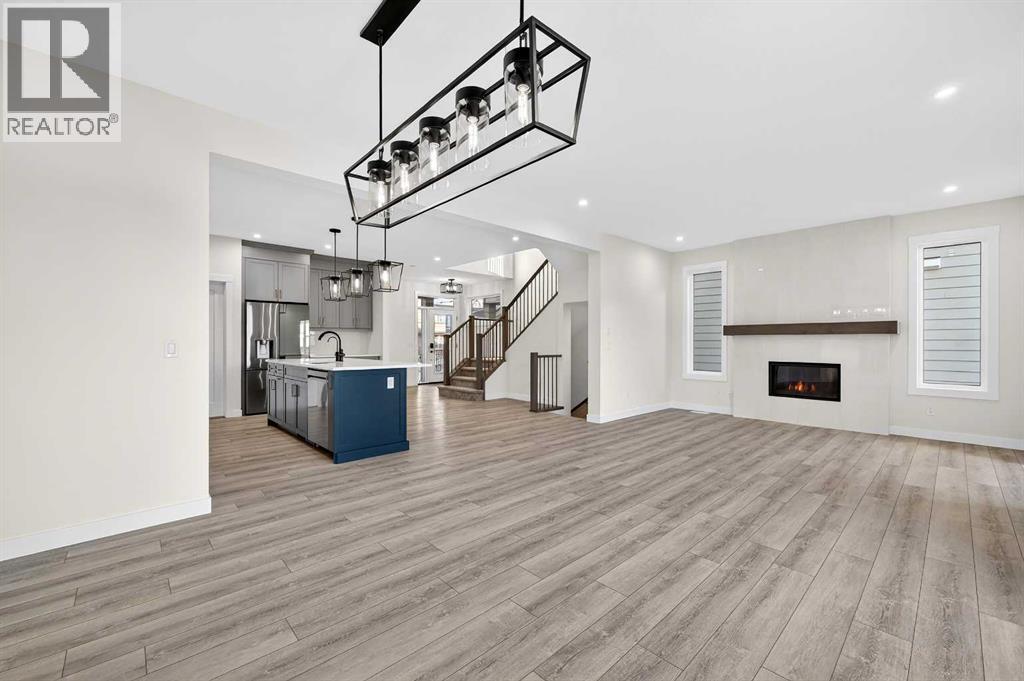 29 Rowmont Common Nw, Calgary, Alberta  T3L 0L4 - Photo 6 - A2277545