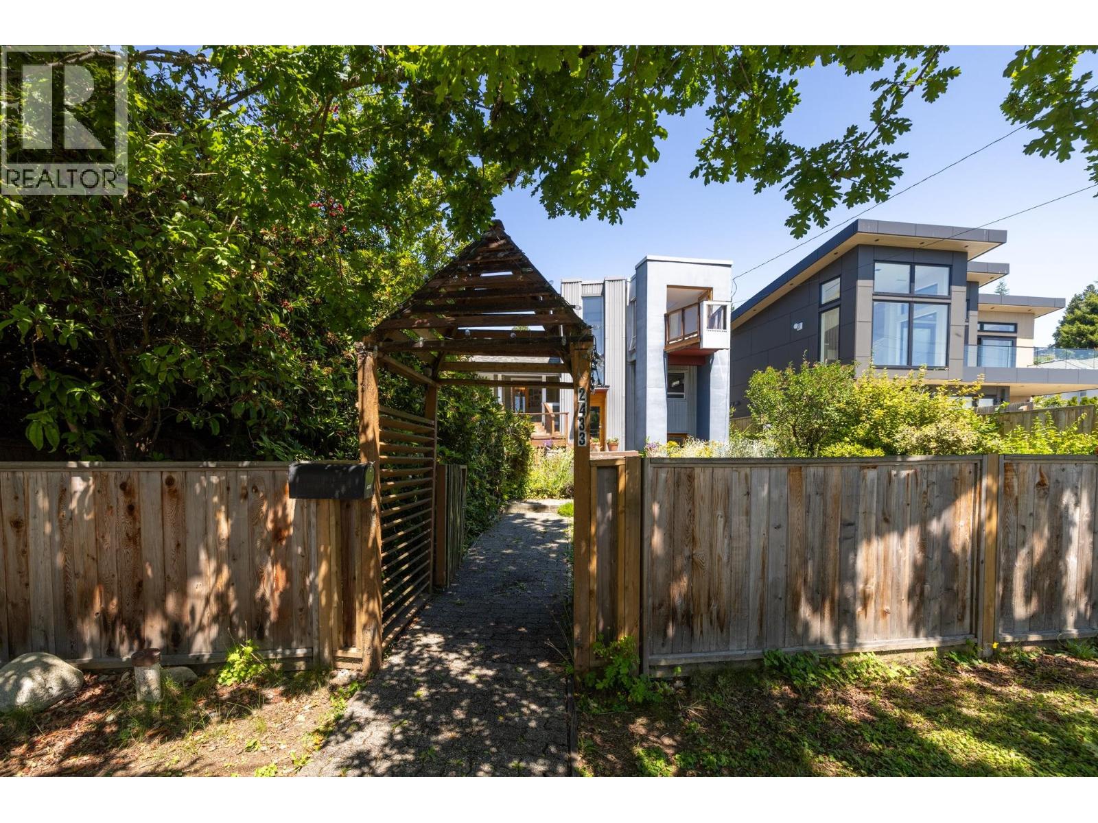 2433 Mathers Avenue, West Vancouver, British Columbia  V7V 2H9 - Photo 38 - R3027955