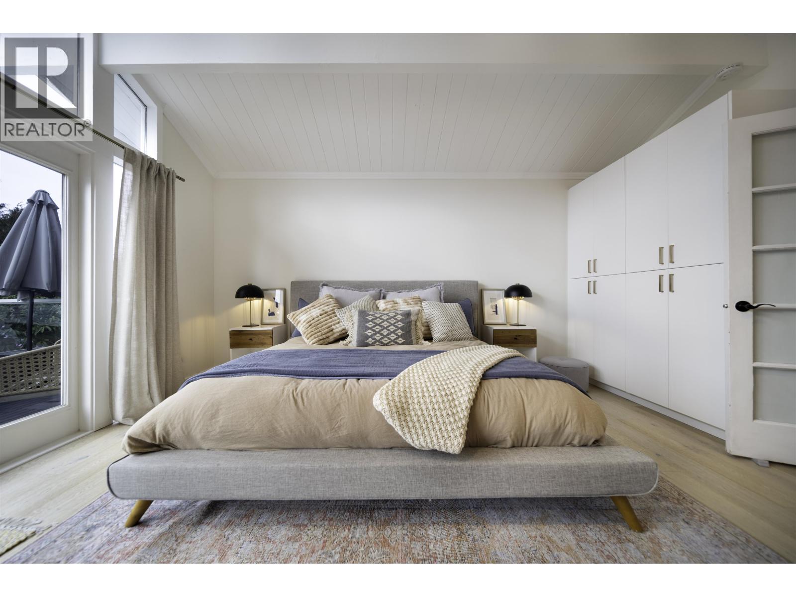 2711 Panorama Drive, North Vancouver, British Columbia V7G 1V7 - Photo 15 - R3077512