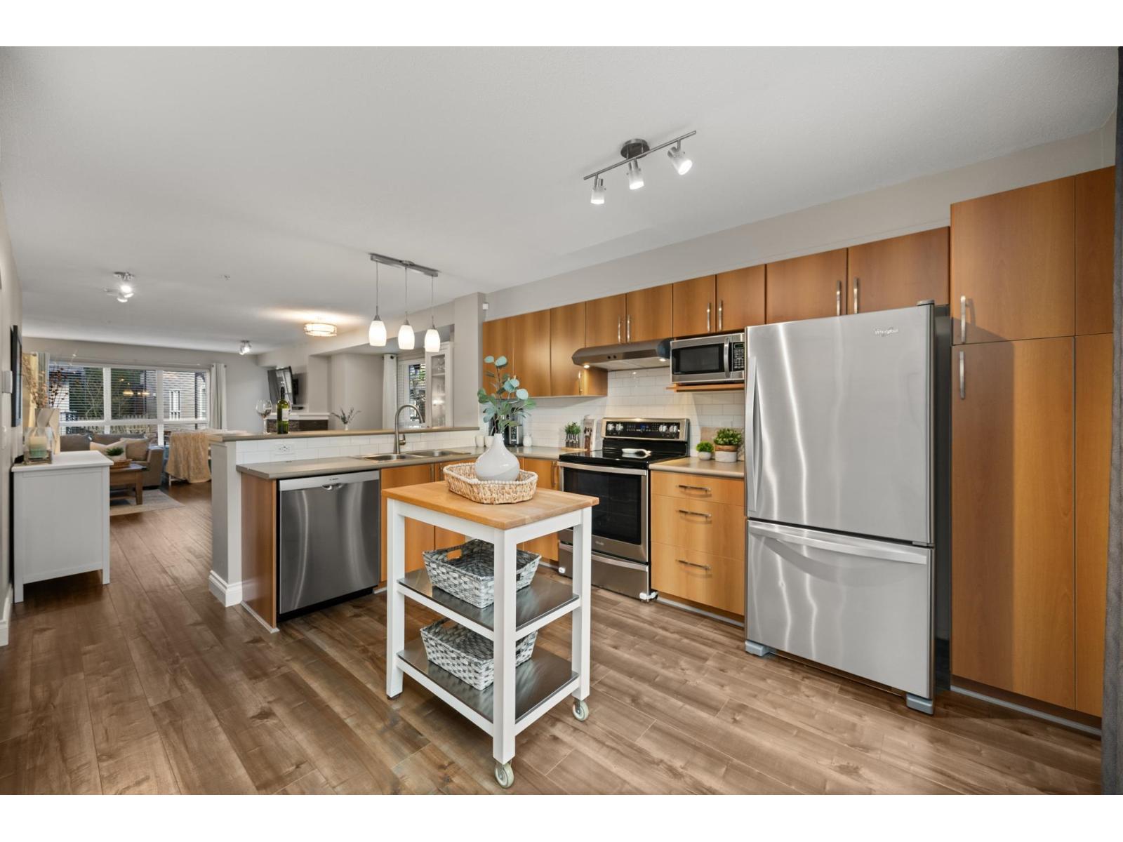 109 6747 203 Street, Langley, British Columbia  V2Y 3B5 - Photo 10 - R3077147