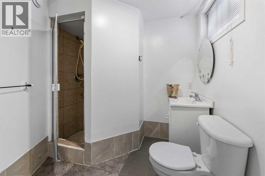 1623 Summit Street Sw, Calgary, Alberta  T3C 2L8 - Photo 28 - A2275099