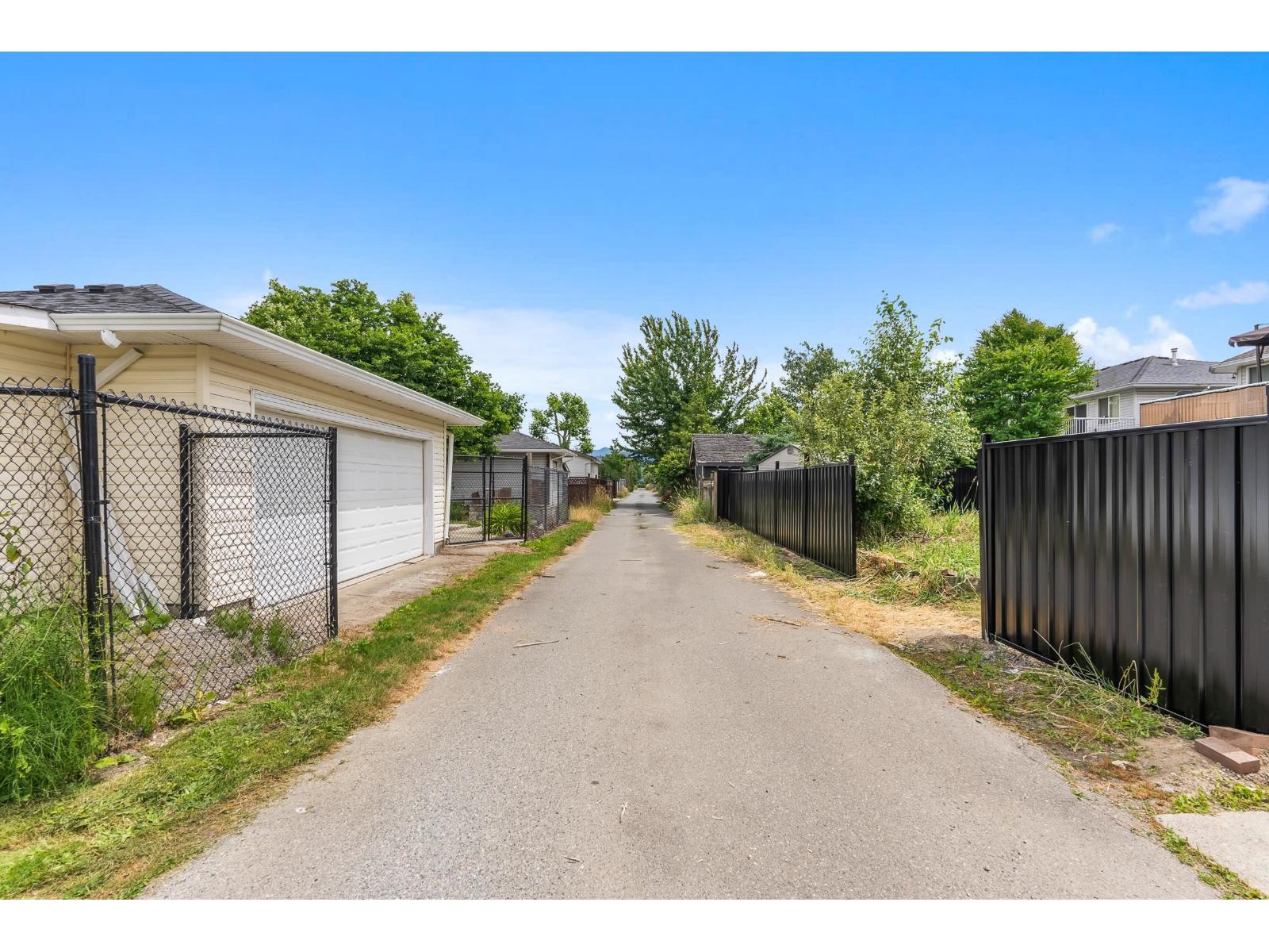 34654 7 Avenue, Abbotsford, British Columbia  V2S 8C4 - Photo 37 - R3077086