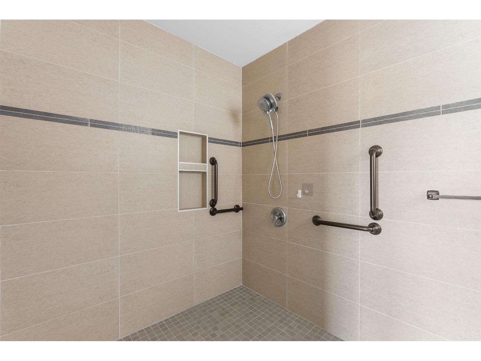 34654 7 Avenue, Abbotsford, British Columbia  V2S 8C4 - Photo 15 - R3077086