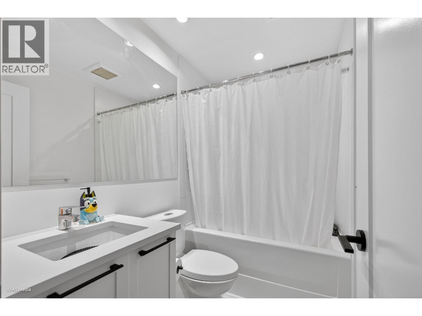 44 3552 Victoria Drive, Coquitlam, British Columbia  V3E 0N7 - Photo 17 - R3077634