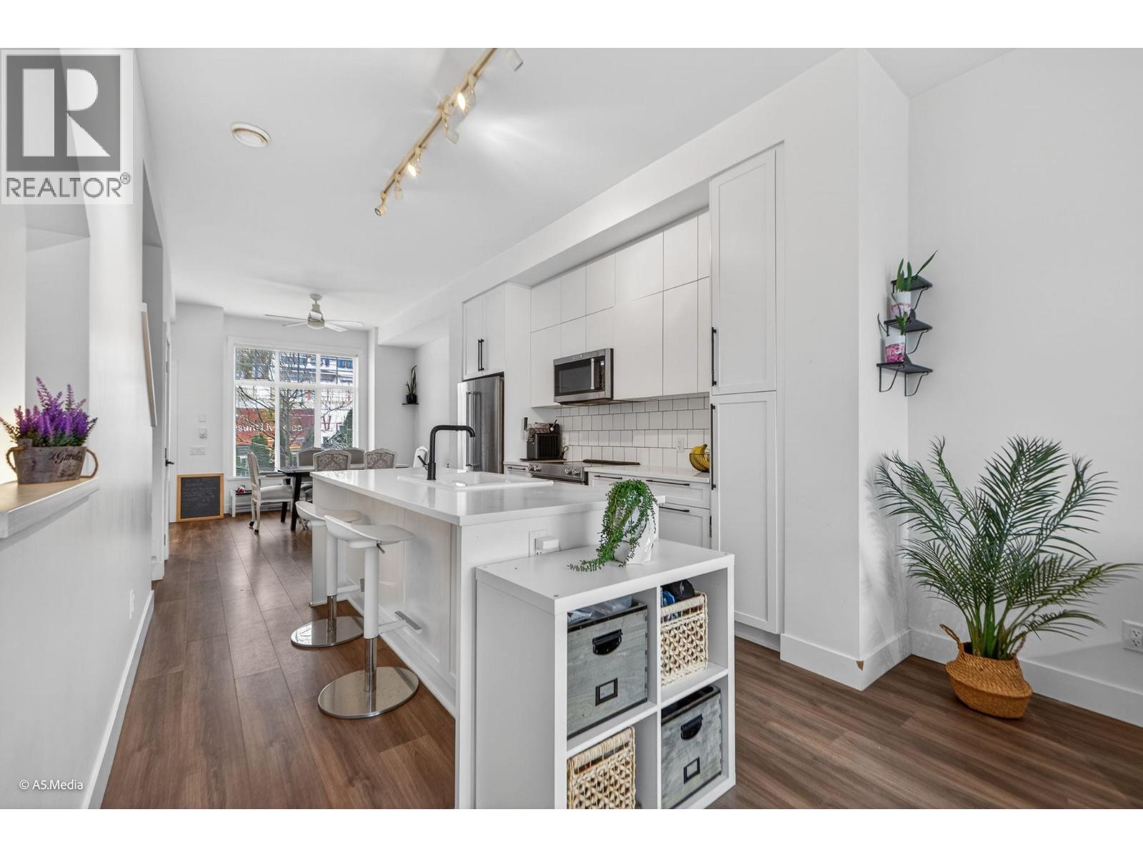 44 3552 Victoria Drive, Coquitlam, British Columbia  V3E 0N7 - Photo 9 - R3077634