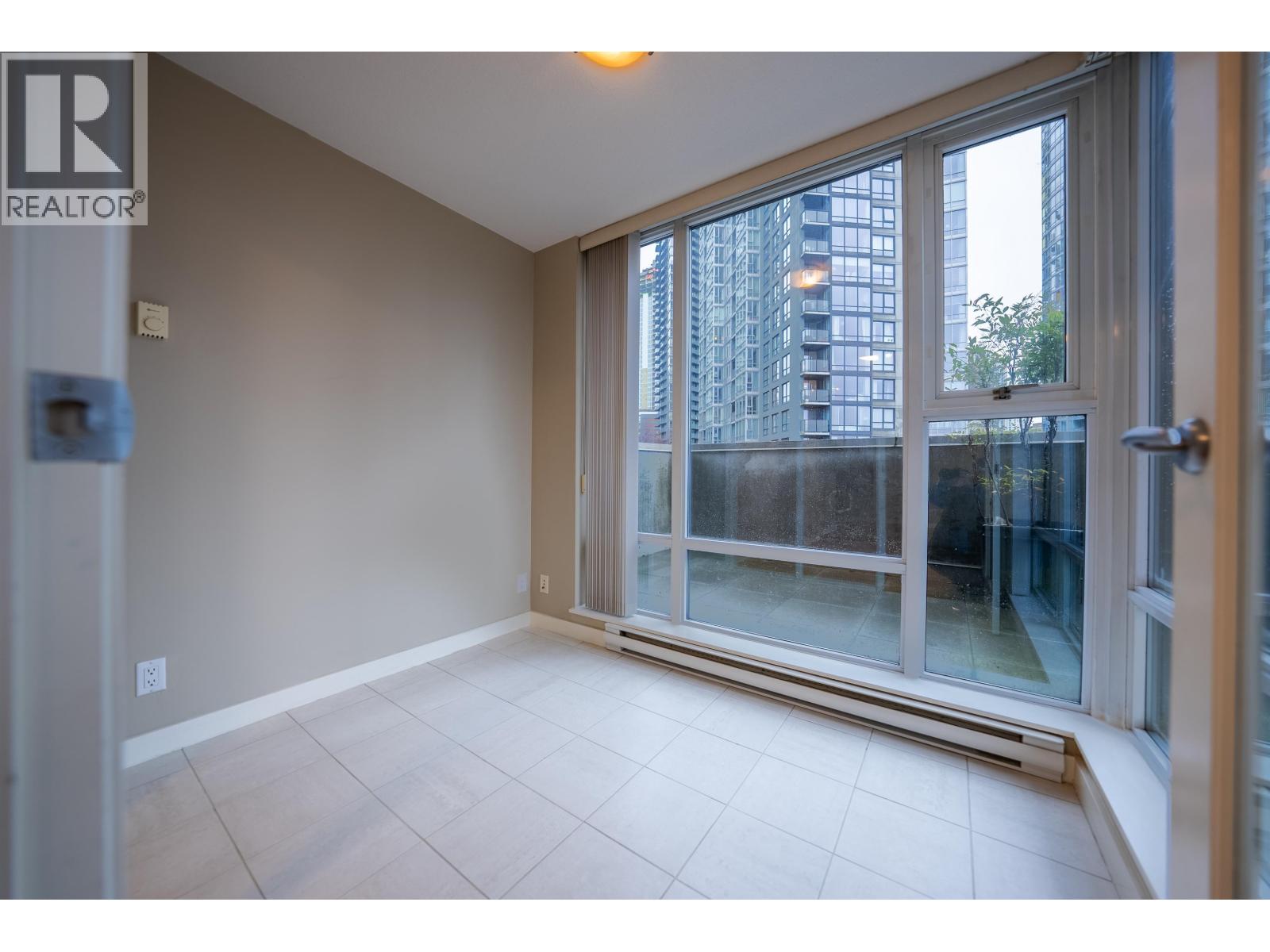 506 583 Beach Crescent, Vancouver, British Columbia  V6Z 3E6 - Photo 4 - R3077647